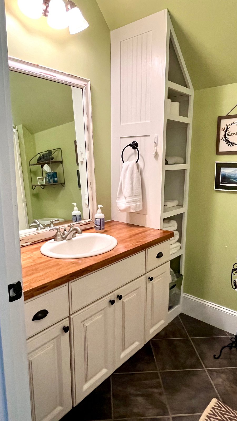 Furnished Finder property 865146_1 photo 15