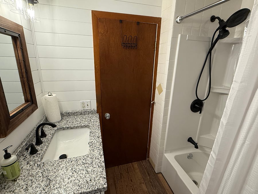 Furnished Finder property 865206_1 photo 13