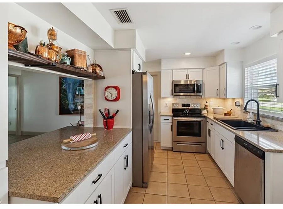 Furnished Finder property 865290_1 photo 3