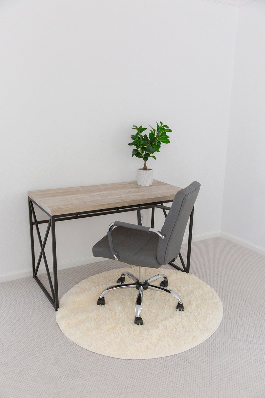 Master bedroom work station