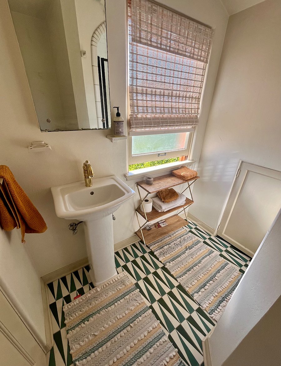 Furnished Finder property 865321_1 photo 9