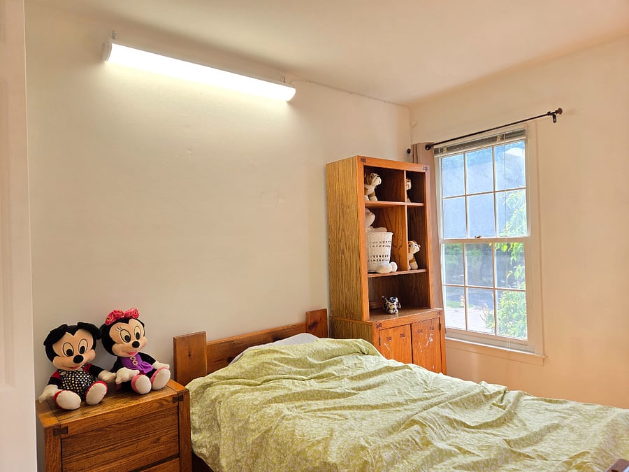 Room left view