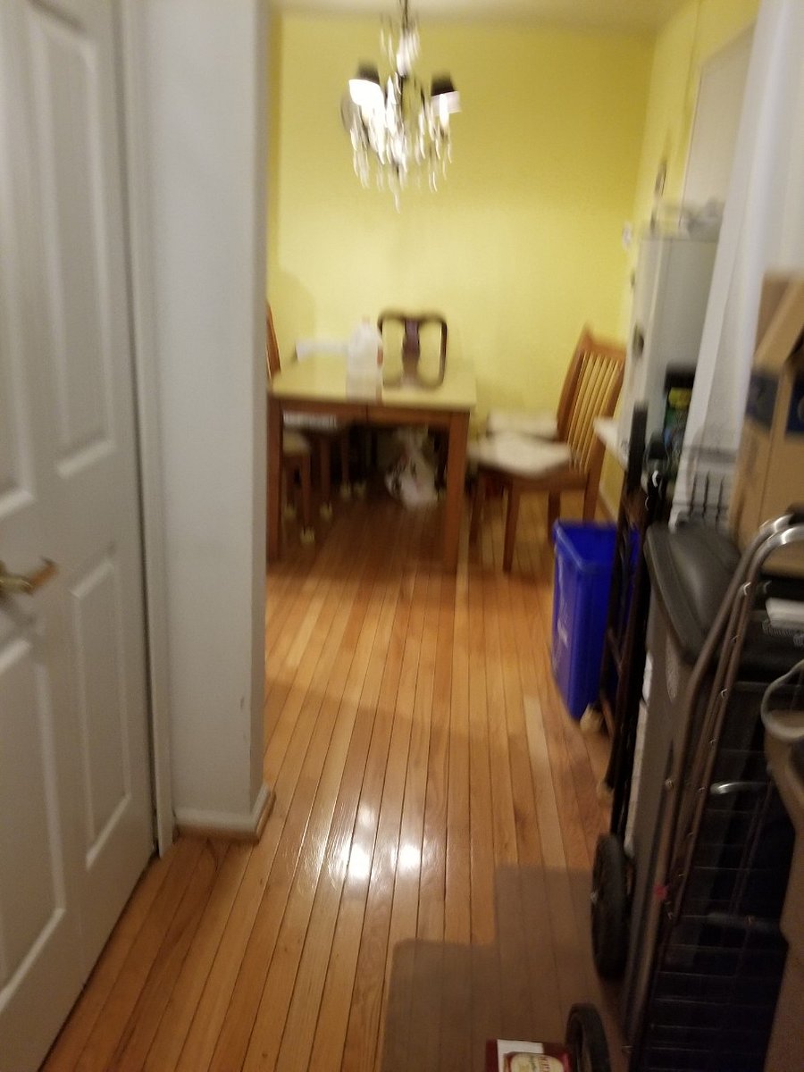upon stepped in home door, right side view to kitchen