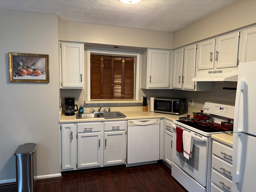 Furnished Finder property 865325_1 photo 4