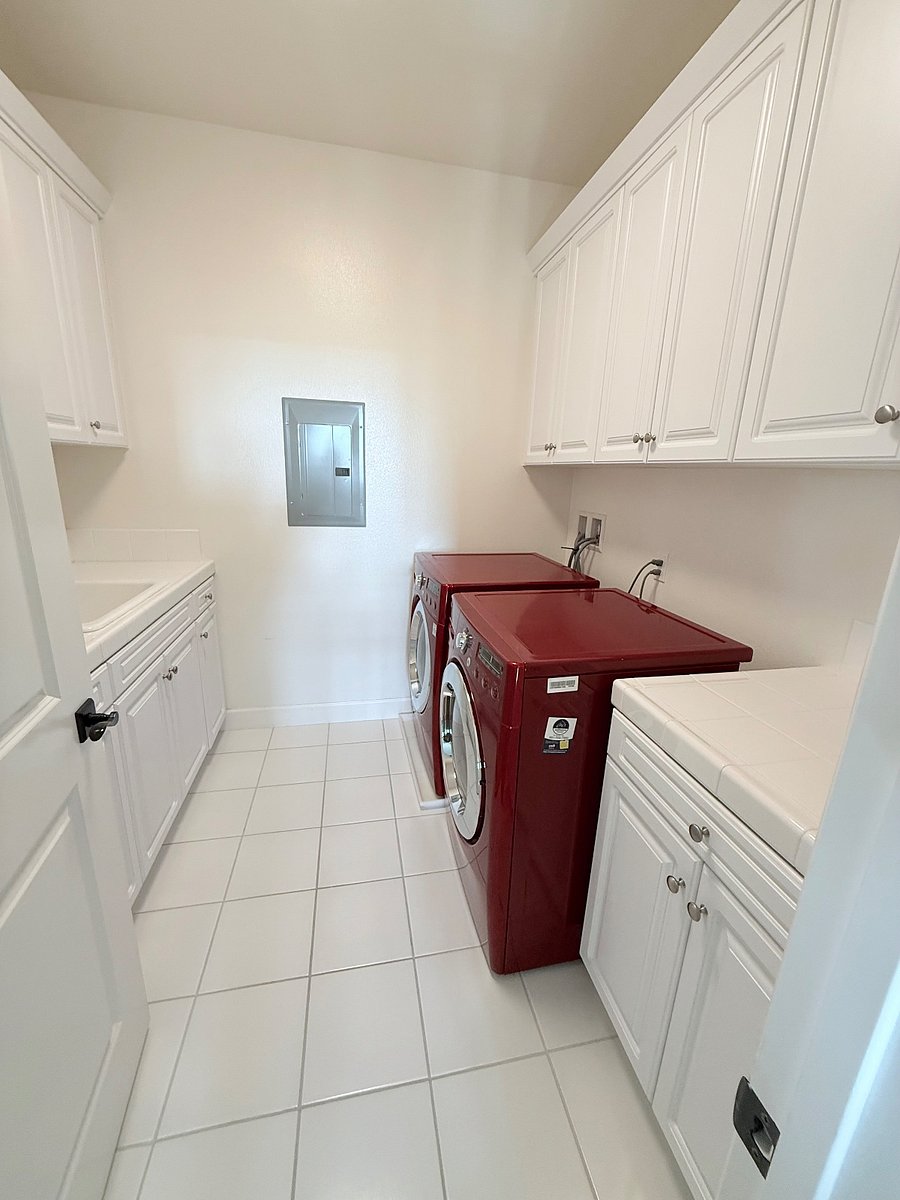 Furnished Finder property 865367_1 photo 38