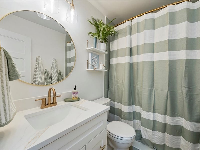 Spa like bathroom with high-end accessories