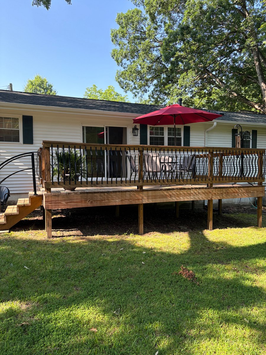 16x20 deck for outdoor relaxing,
Gas grill for outside cooking.