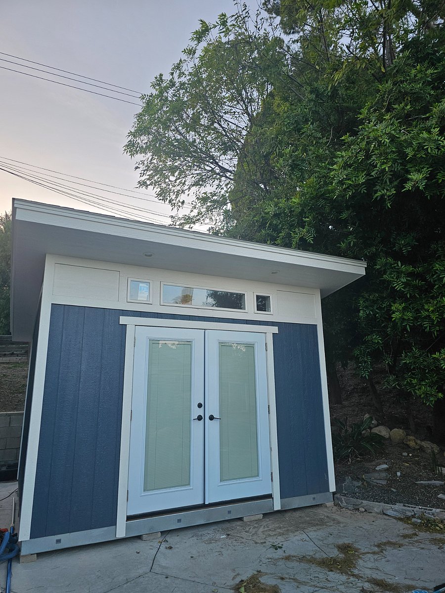 Detached fitness studio or office