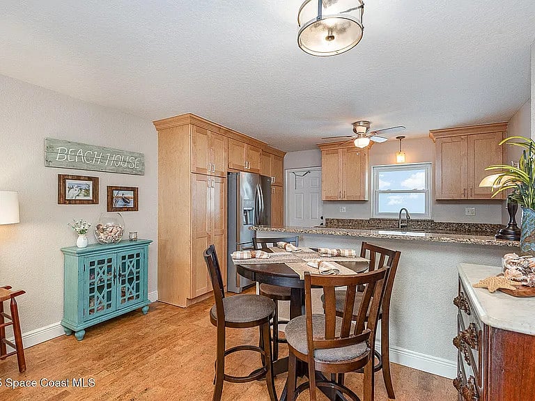 Furnished Finder property 865544_1 photo 6