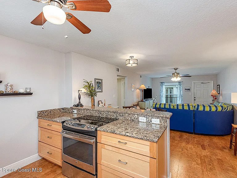 Furnished Finder property 865544_1 photo 9