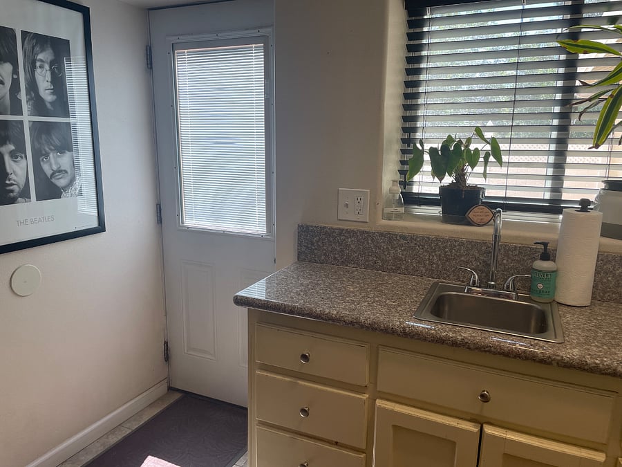Furnished Finder property 865598_1 photo 9