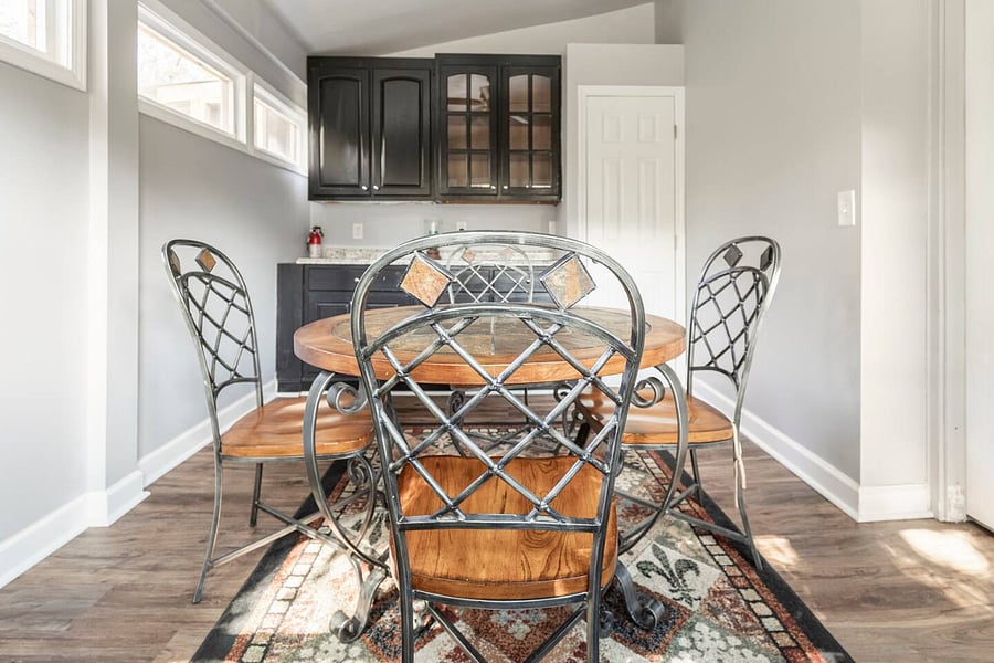 Sun room/ eating area