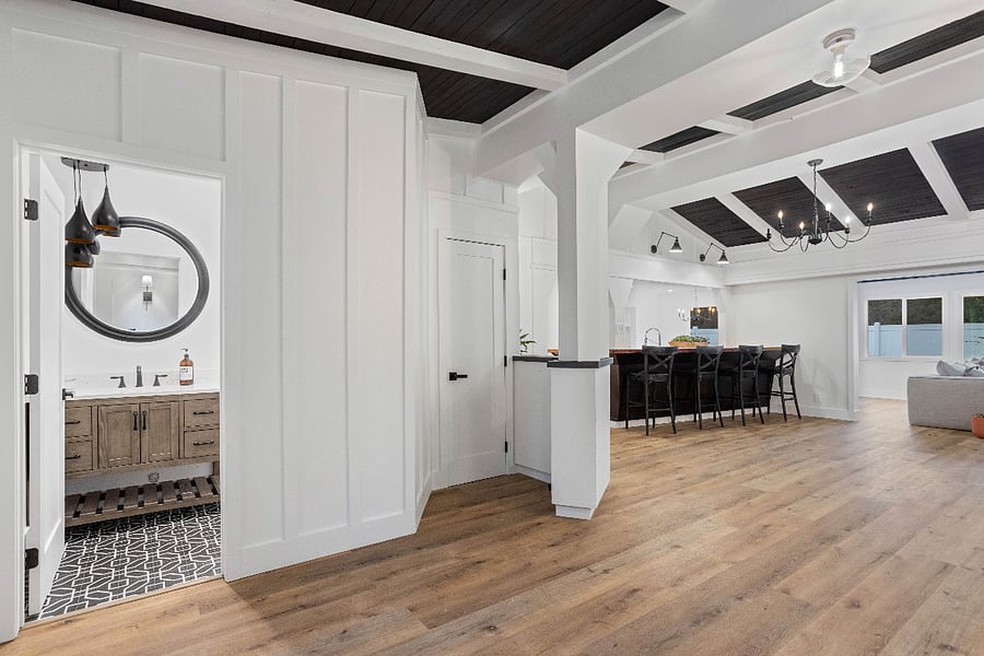 Entrance & Powder Room