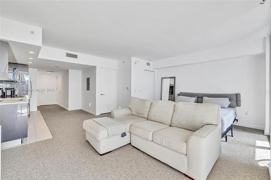 Furnished Finder property 865721_1 photo 3