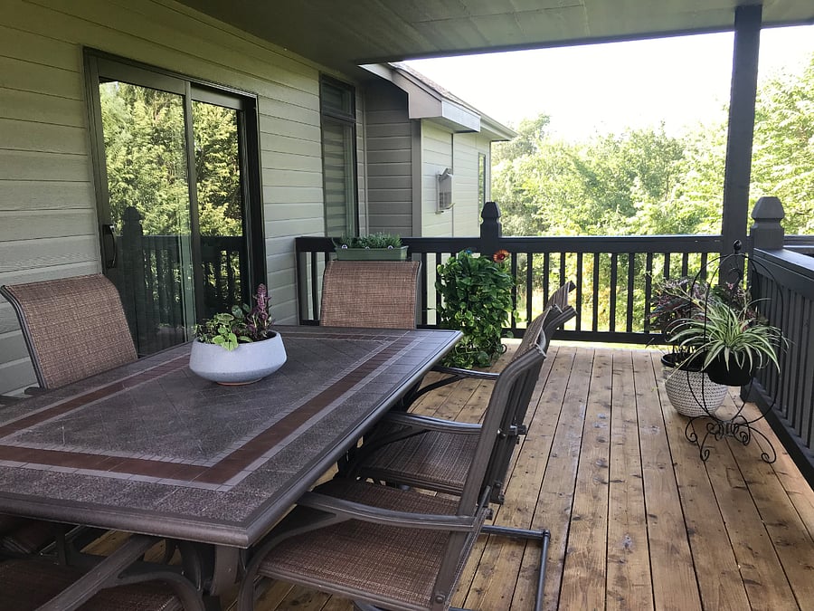 deck from opposite view