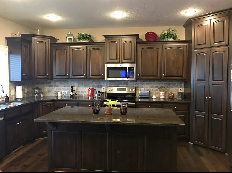 large, well equipped kitchen