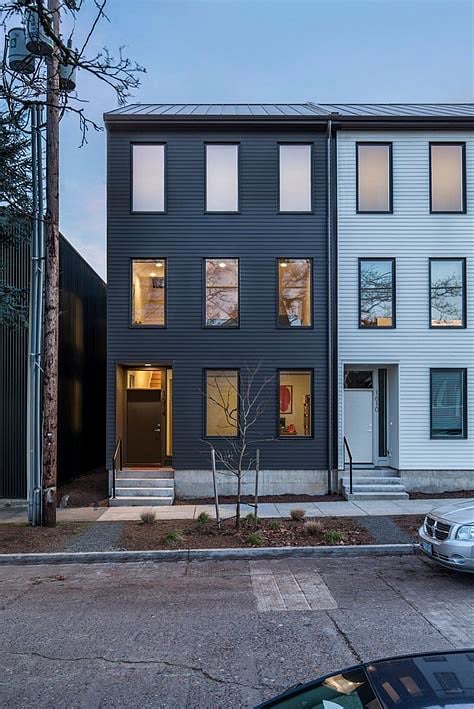 Bright end-unit faade on quiet, tree-lined Claybourne St
