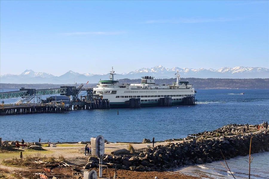 Edmonds Ferry - 12 minute walk