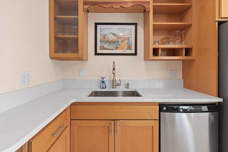 Ample counter space