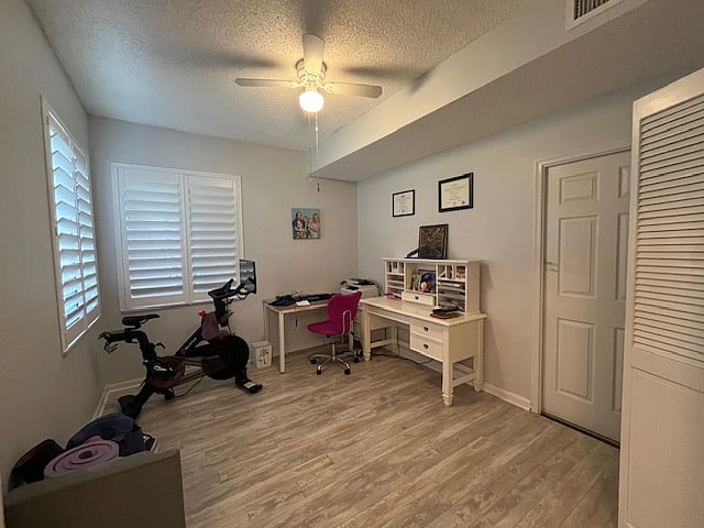 Office/workout space