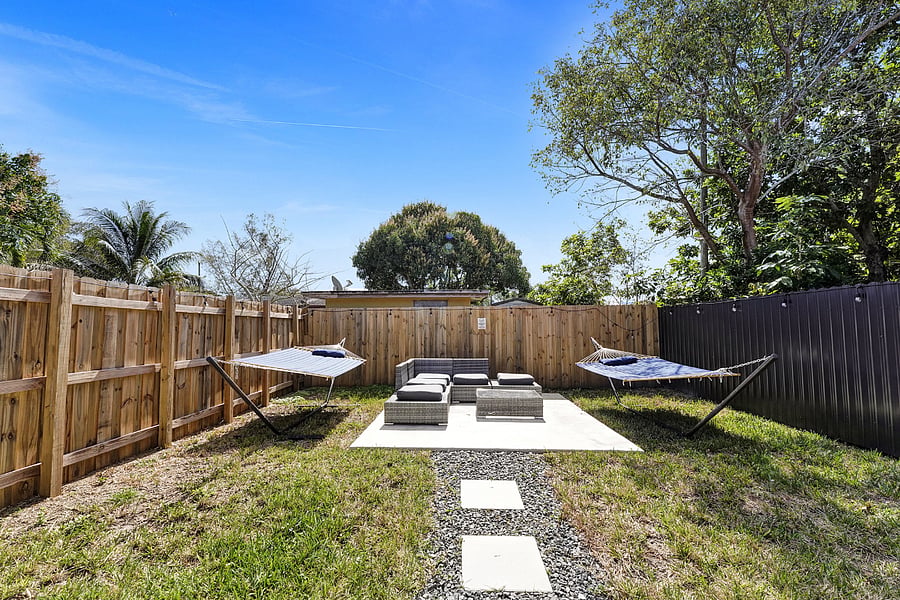 Furnished Finder property 865869_1 photo 9