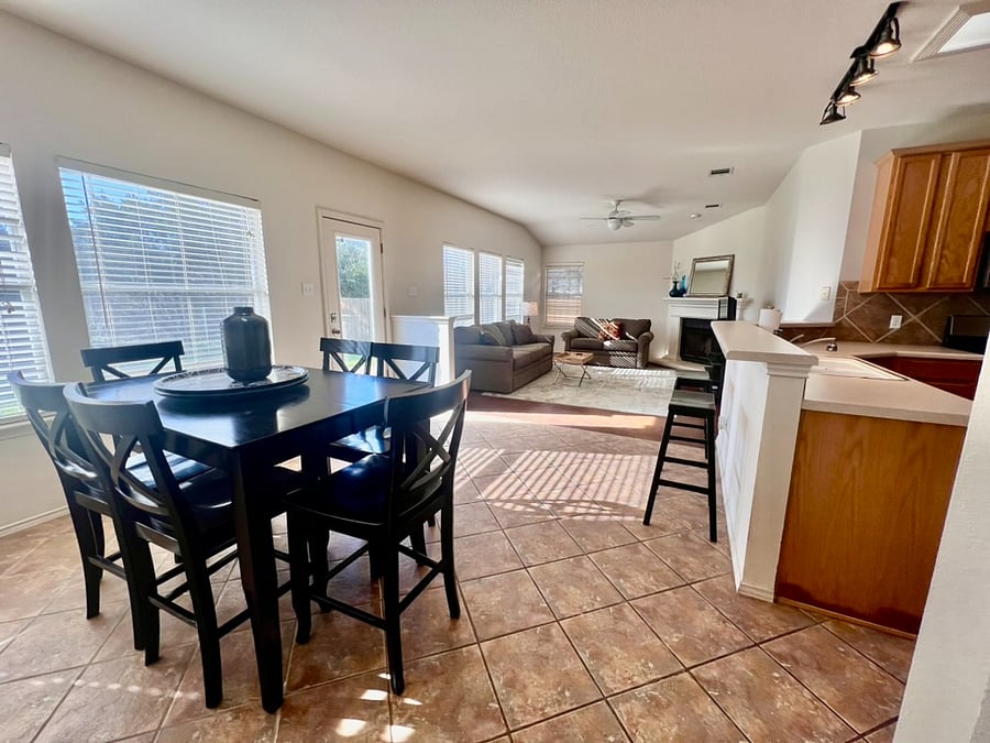 Furnished Finder property 865896_1 photo 16