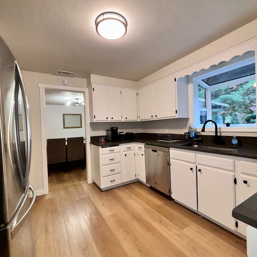 Furnished Finder property 865926_2 photo 9