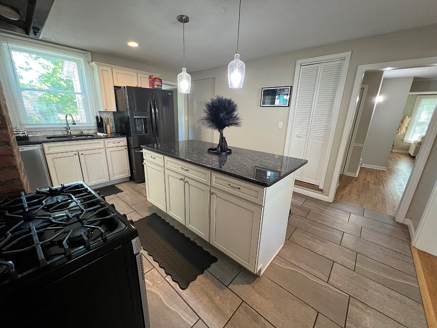 Furnished Finder property 866054_1 photo 3