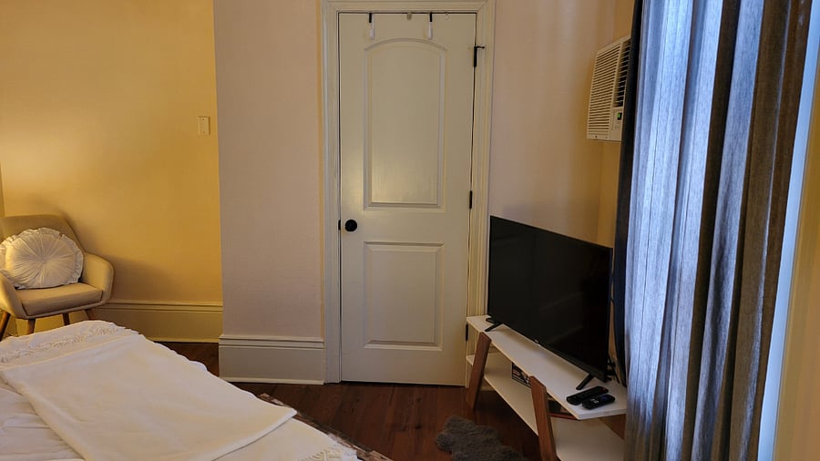 Furnished Finder property 866068_1 photo 11