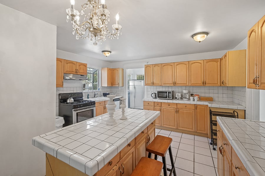 Furnished Finder property 866082_1 photo 9