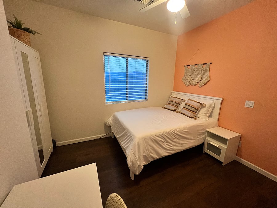 Furnished Finder property 866085_1 photo 18