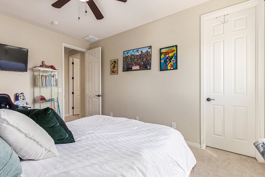 Second bedroom