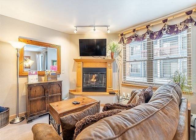 Furnished Finder property 866103_1 photo 8