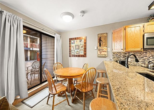 Furnished Finder property 866103_1 photo 13