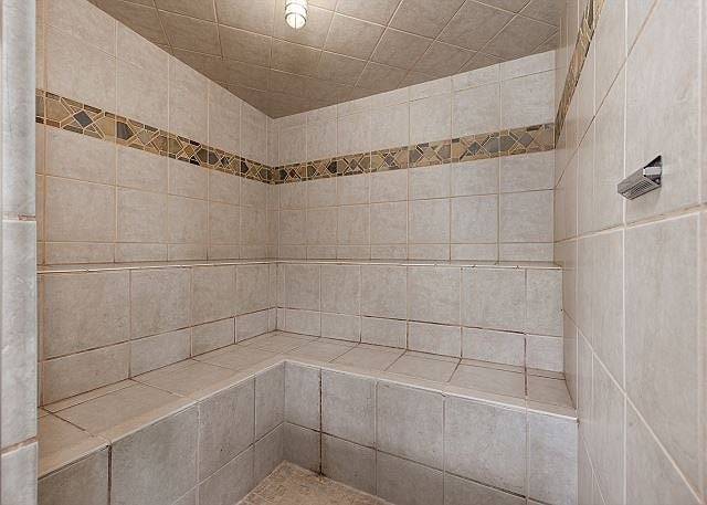 Furnished Finder property 866103_1 photo 35