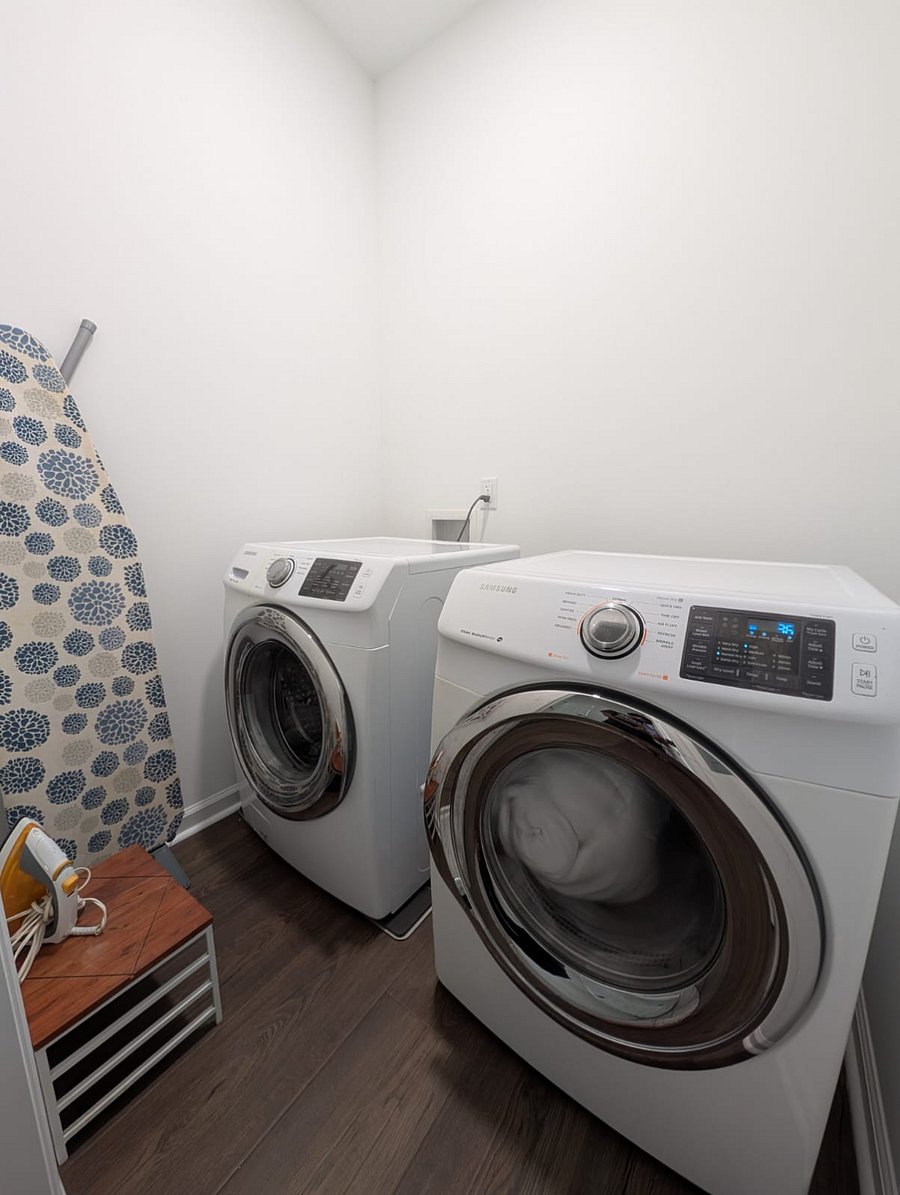 Laundry Onsite