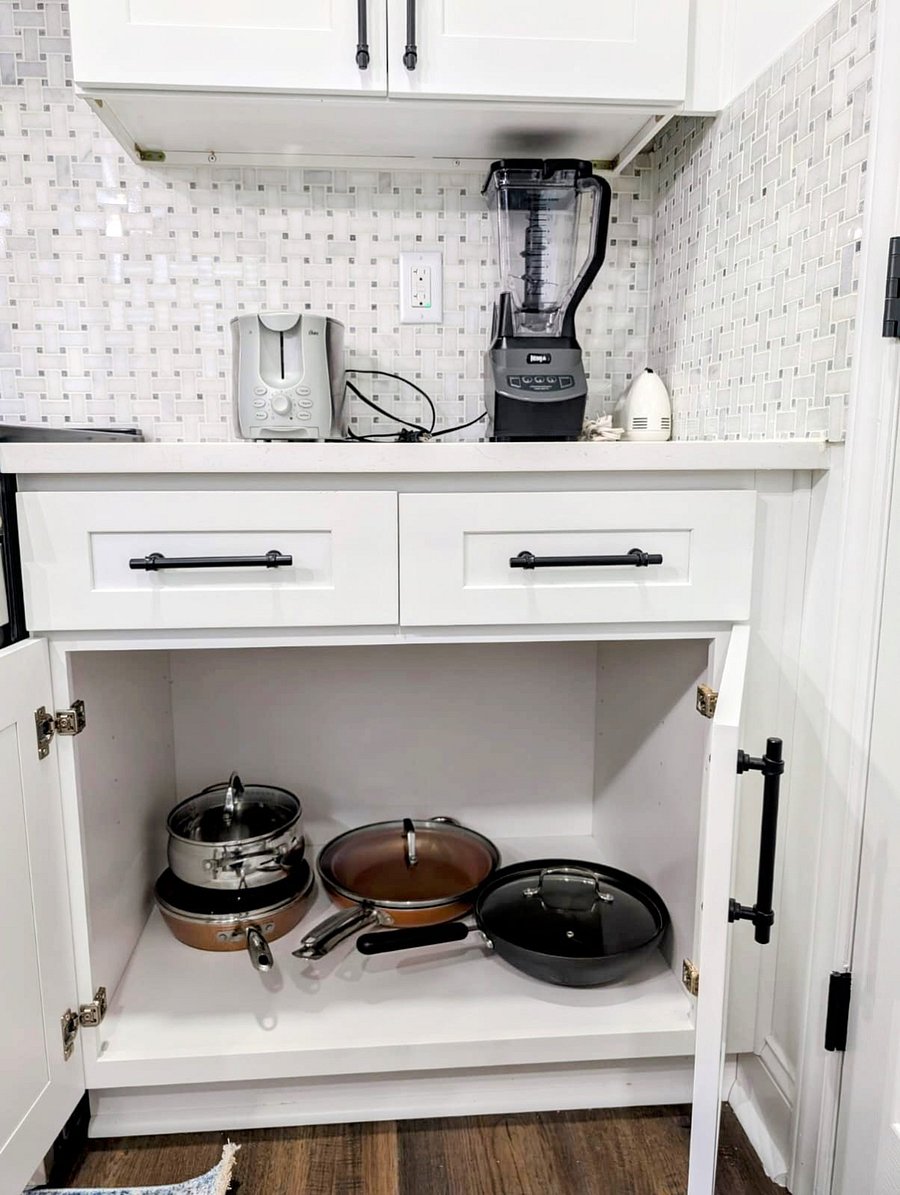 Furnished Finder property 866117_1 photo 7