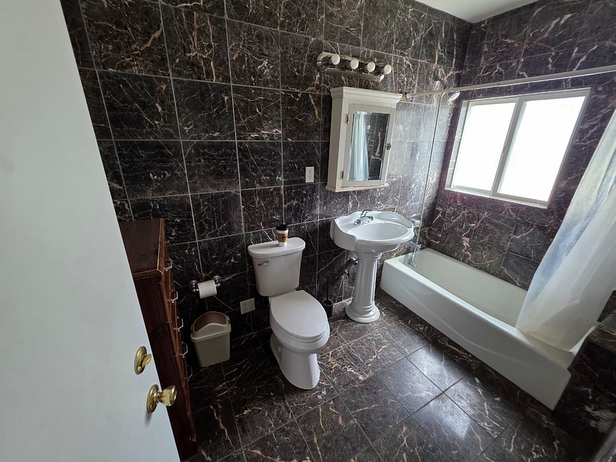 Furnished Finder property 866120_1 photo 3