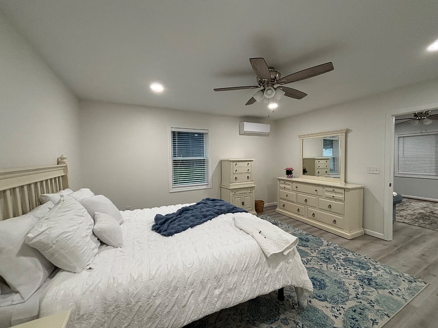 Unit 1 with queen size bed.