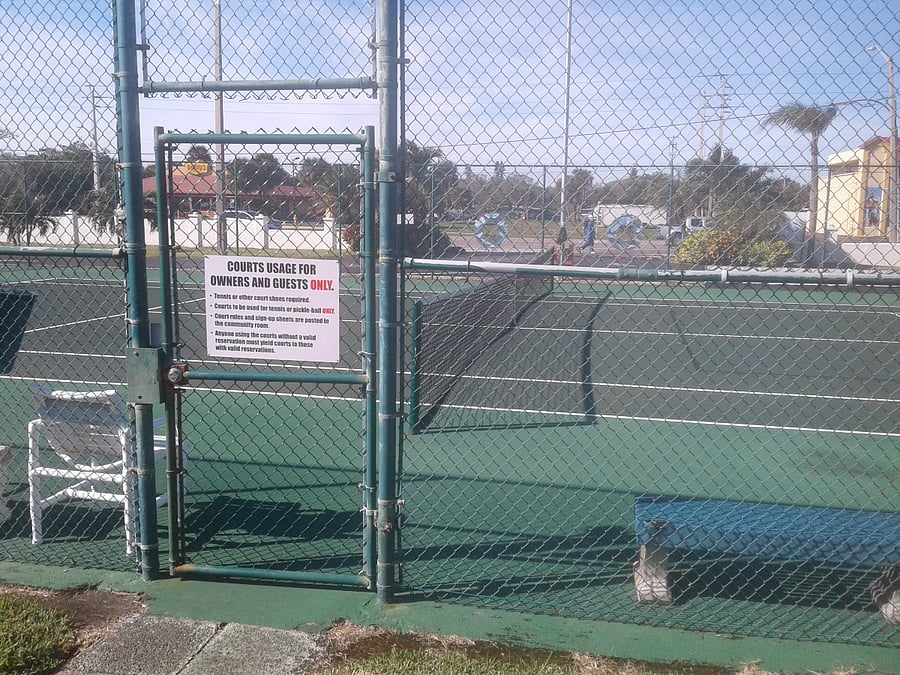 Tennis court on the property, available for your use, no charge