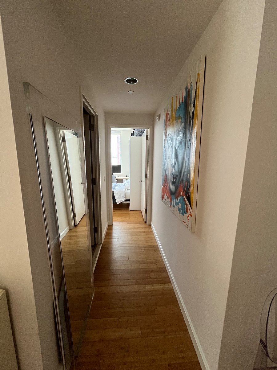 Secondary hallway