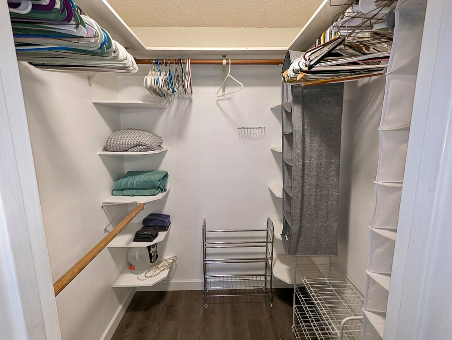 Main Bedroom Closet