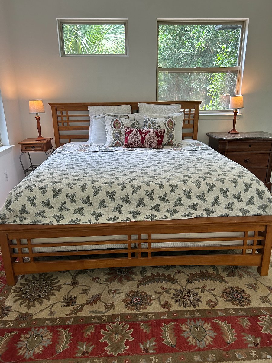 King Bed