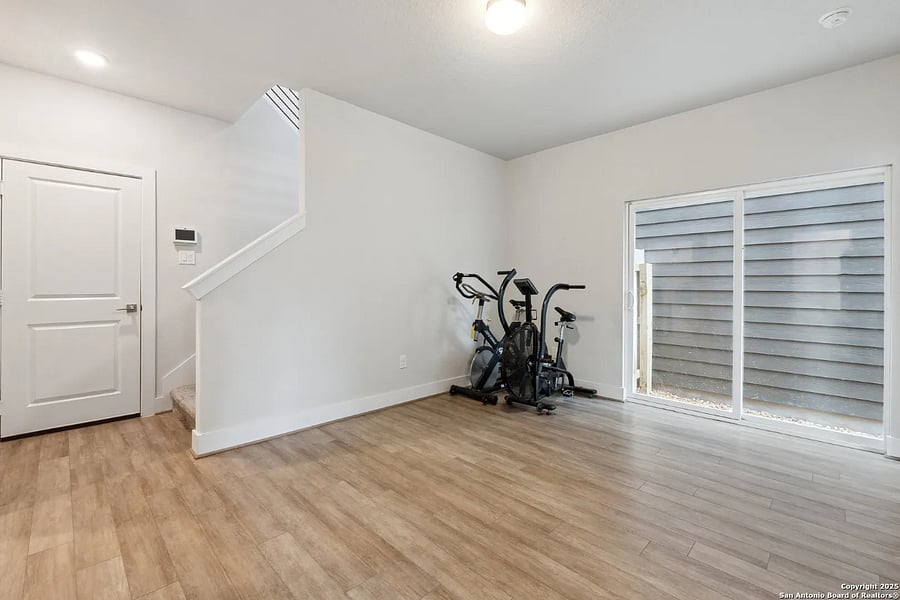 Furnished Finder property 866439_1 photo 12