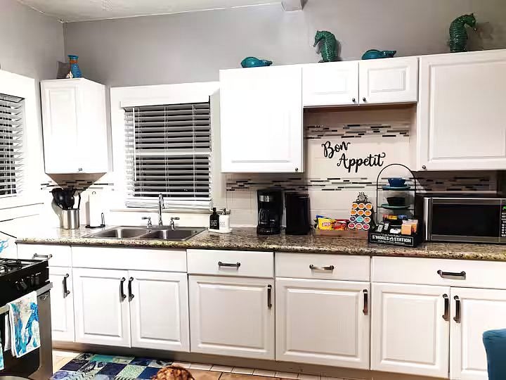 Furnished Finder property 866502_1 photo 8