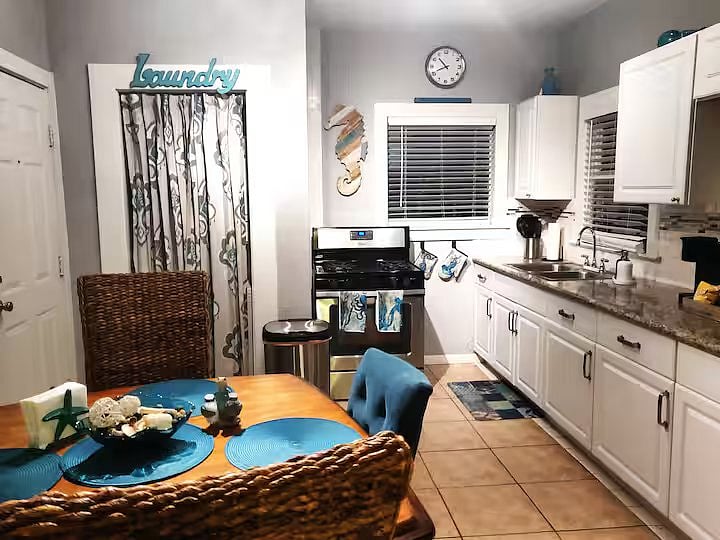 Furnished Finder property 866502_1 photo 6