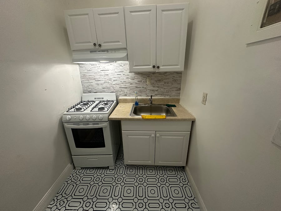 Furnished Finder property 866551_1 photo 6