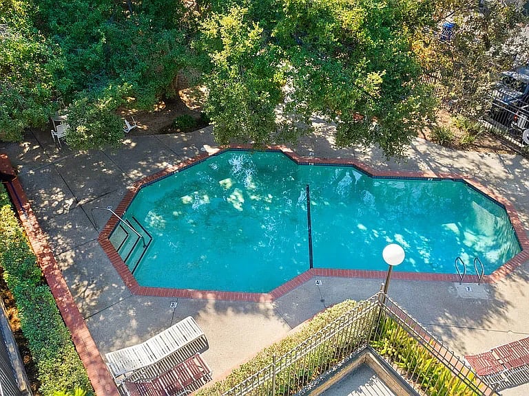 Furnished Finder property 866575_1 photo 8