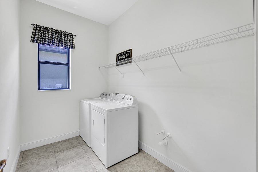Furnished Finder property 866586_1 photo 22