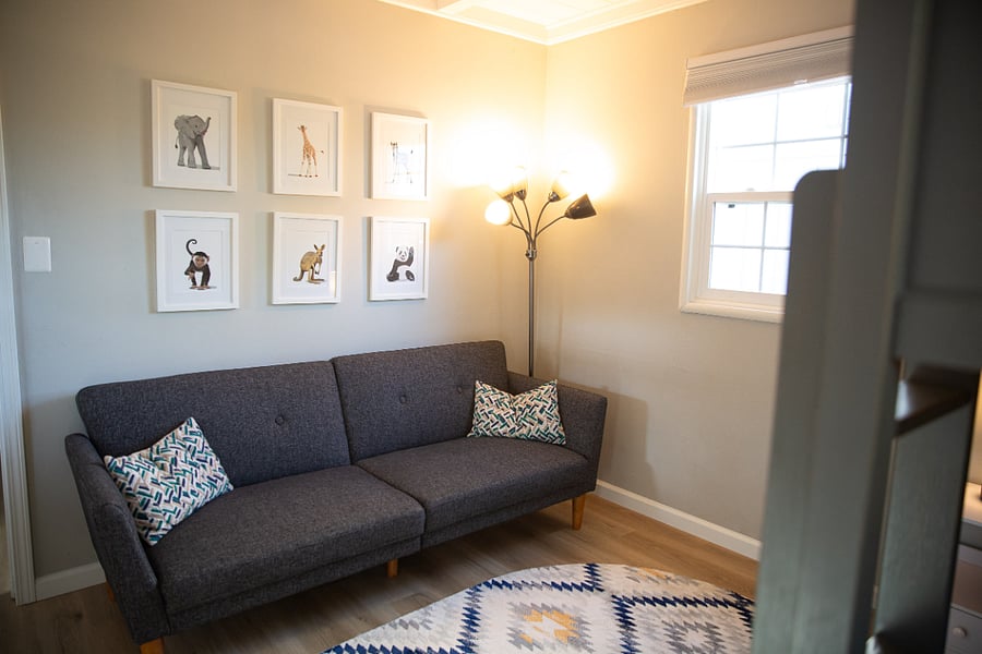 Bunk Bedroom with couch